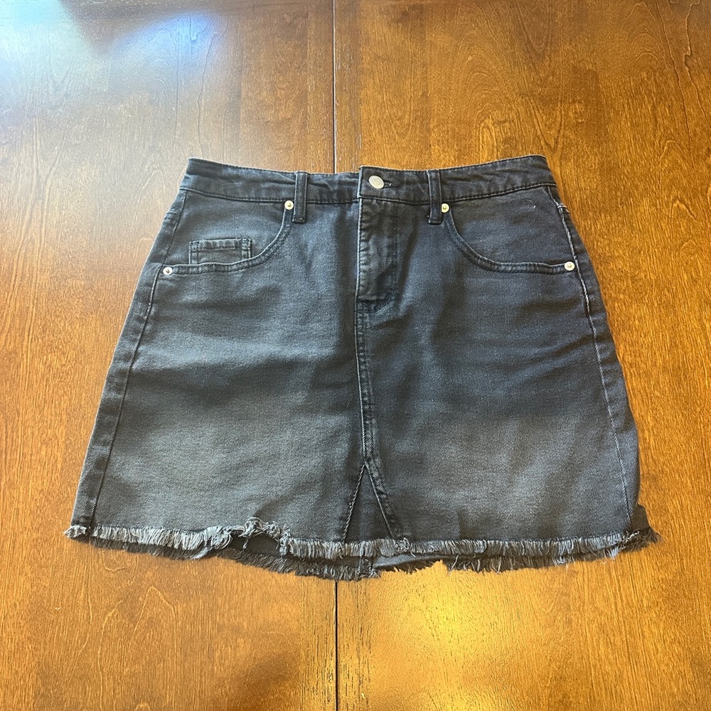 Wild Fable Frayed Hem Black Charcoal Mini Skirt